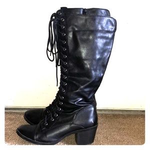 Black Laced Boots (Zip Up)